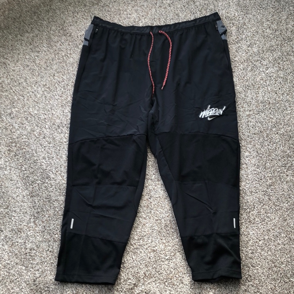 NWT Mens Nike XXL 7/8 Dri-Fit Wildrun Running Joggers